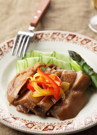 コーヒーを隠し味に使った肉料理は臭みが和らぎやわらかく仕上がります