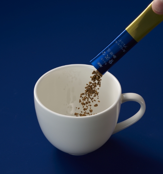 パウダーをいれます。